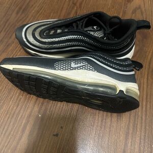 Nike Black and White Sneakers